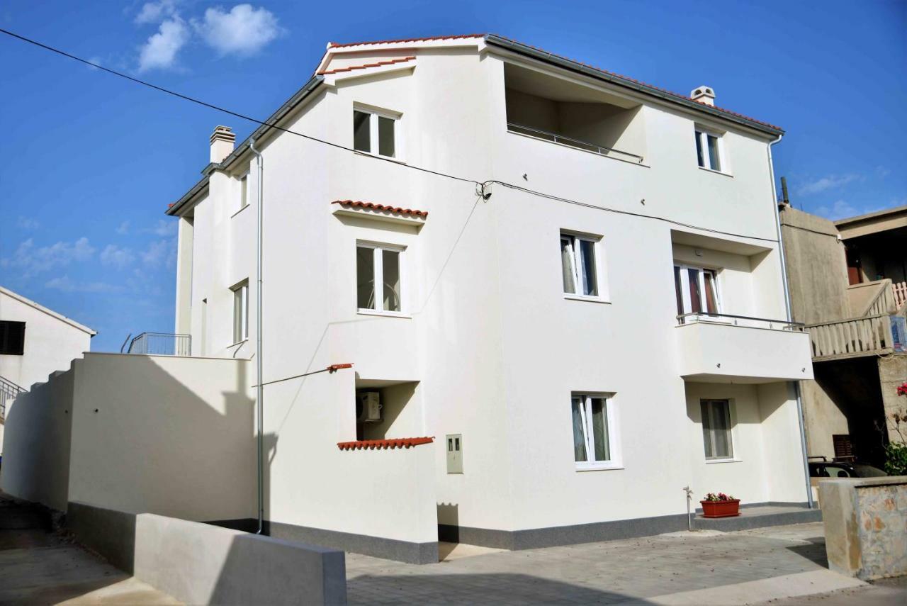 Apartments Enida Betina  Eksteriør bilde